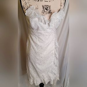 Betsey Johnson white wrap polka dot dress size 6